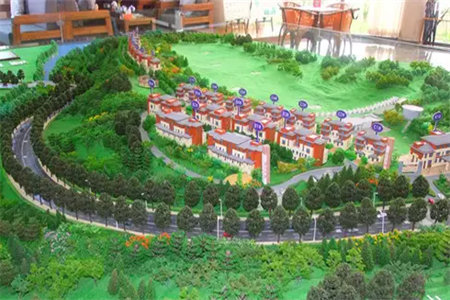 出售泰安国山墅3室2厅2卫167.1平豪华装修